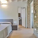 Luxury - Agnini 1 * Castelfranco Emilia