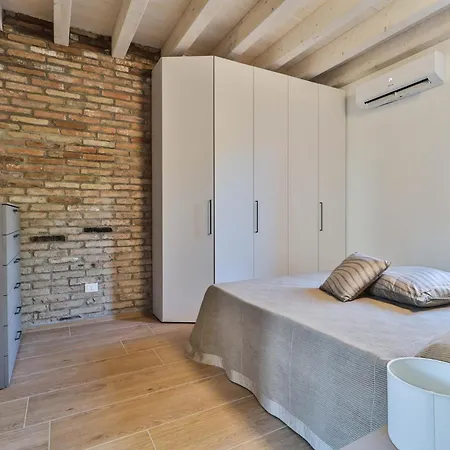 Luxury - Agnini 1 * Castelfranco Emilia