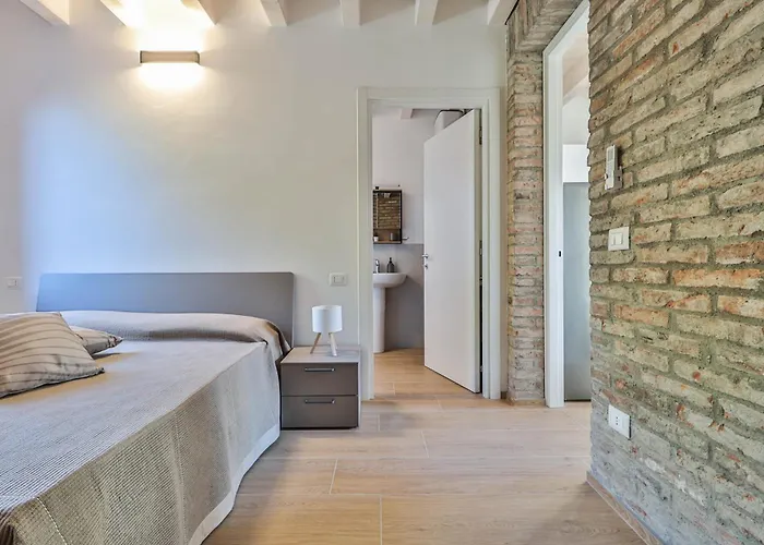 Luxury - Agnini 1 * Castelfranco Emilia